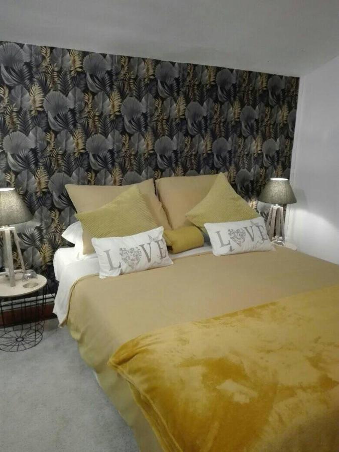 Thiat L'Esquilon Chambre D'Hote Bed & Breakfast エクステリア 写真
